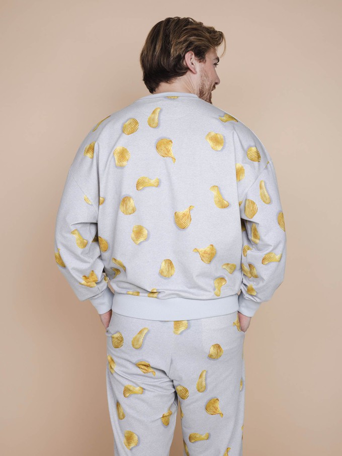 Chips Sweater Unisex from SNURK