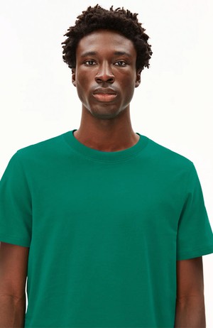 Maarkos t-shirt emerald green from Sophie Stone