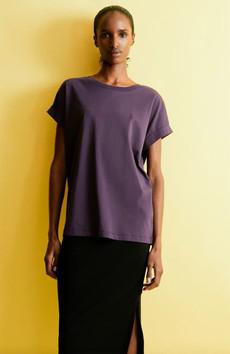 Idaara t-shirt vivid voilet via Sophie Stone