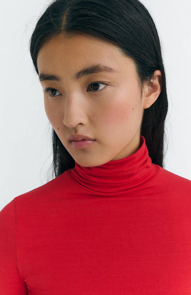 Noe coltrui kasjmier rood from Sophie Stone