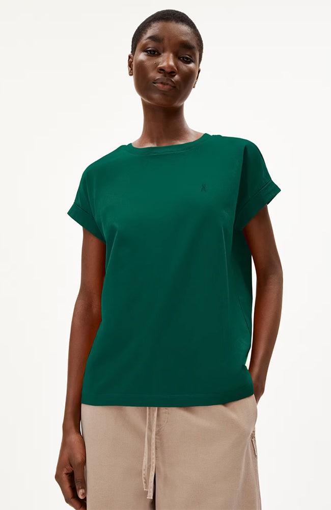 Idaara t-shirt emerald green from Sophie Stone