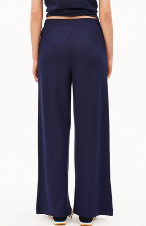 Himaari broek tinted navy from Sophie Stone