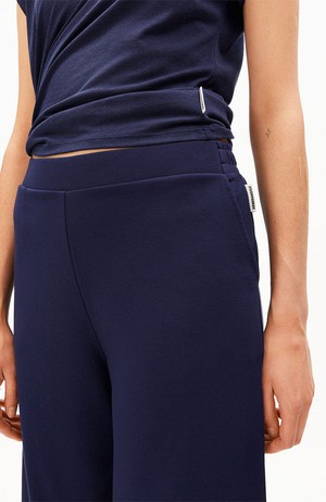 Himaari broek tinted navy from Sophie Stone