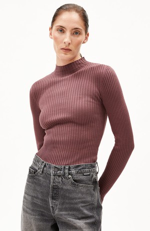 Alaania top dark berry from Sophie Stone