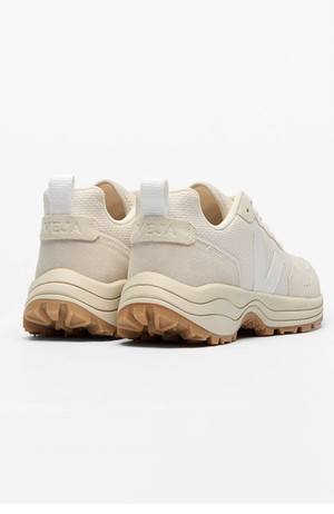 Venturi sneaker hexamesh gravel white from Sophie Stone