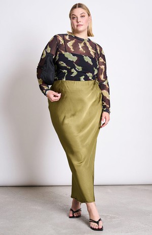 Dora mesh long sleeve mossfire from Sophie Stone