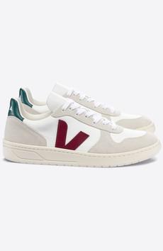 V-10 B-mesh white brittany via Sophie Stone
