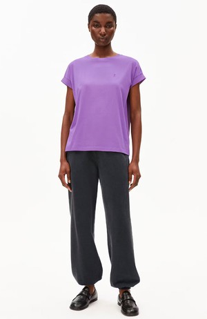 Idaara t-shirt orchid from Sophie Stone