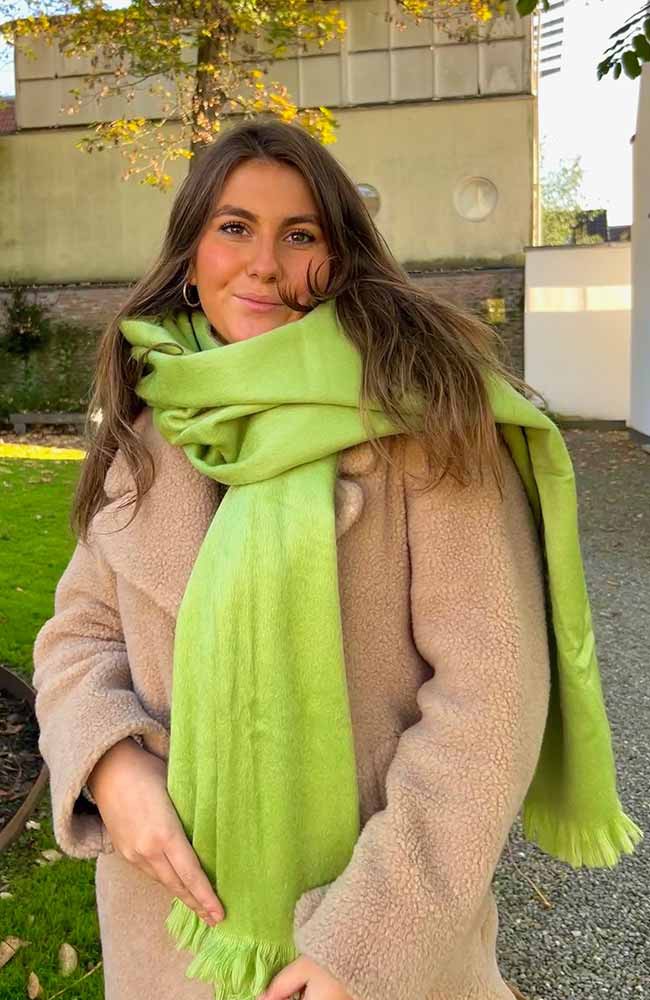 Sjaal limestone green from Sophie Stone Sjaal limestone green from Sophie Stone