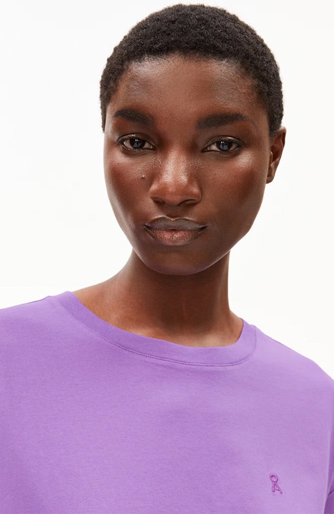 Idaara t-shirt orchid from Sophie Stone