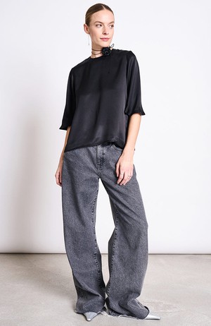 Silky Namora shirt zwart from Sophie Stone