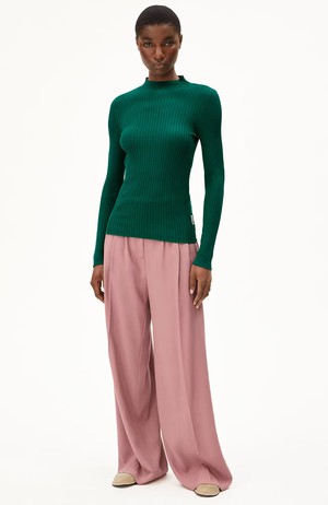Alaania top emerald green from Sophie Stone