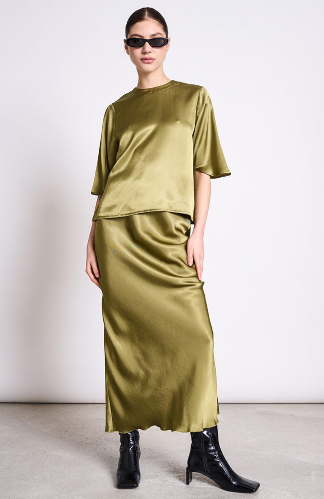 Silky Namora shirt woody olive from Sophie Stone