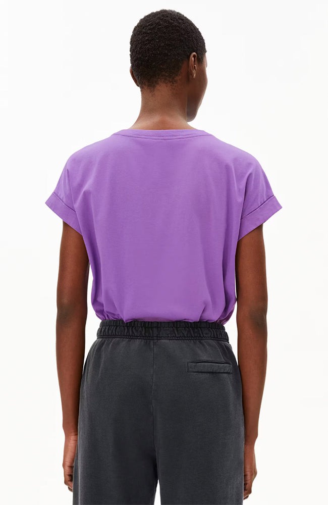 Idaara t-shirt orchid from Sophie Stone