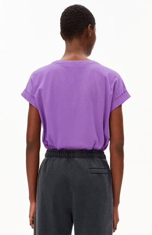 Idaara t-shirt orchid from Sophie Stone