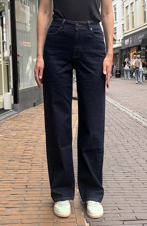 Theresa jeans dark clean from Sophie Stone