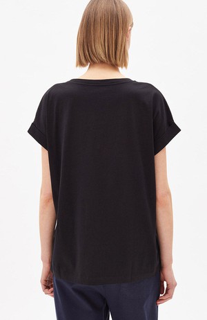 Idaara t-shirt zwart from Sophie Stone