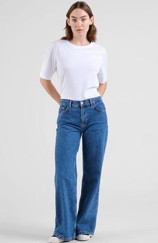 Berlin flare jeans mid blue via Sophie Stone