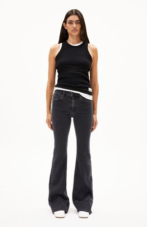 Anamaa flared jeans black washed from Sophie Stone