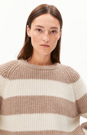 Kaagi trui striped camel from Sophie Stone