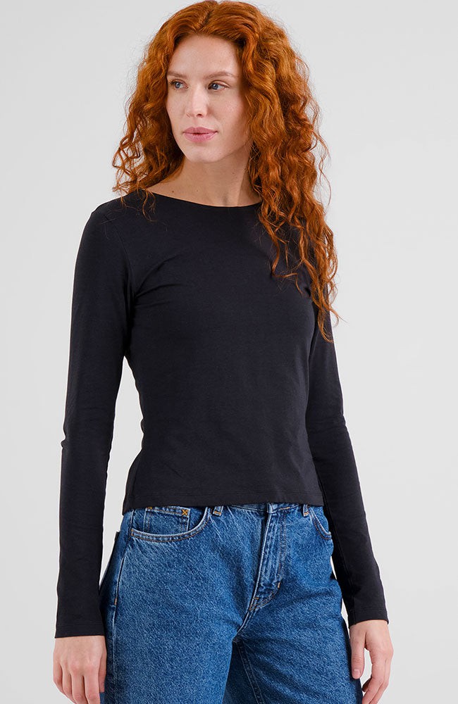 Salmis long sleeve black from Sophie Stone