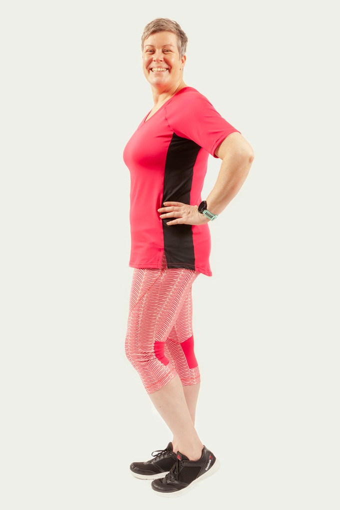 Happy 3/4 legging raspberry waves from Spiffy Active