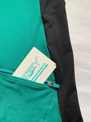 Joy shirt aqua/zwart from Spiffy Active