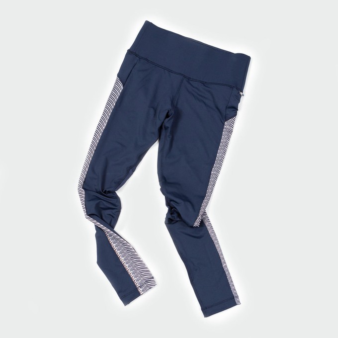 Lucky legging navy navy/black stripes from Spiffy Active Lucky legging navy navy/black stripes from Spiffy Active