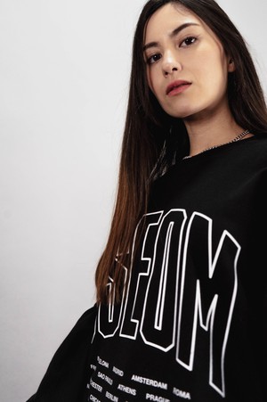 COMMUNITY CREWNECK from SSEOM BRAND