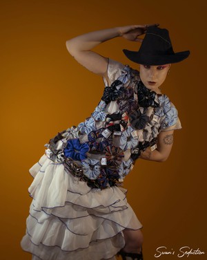 Blue Scrunchie Bunch from Stephastique