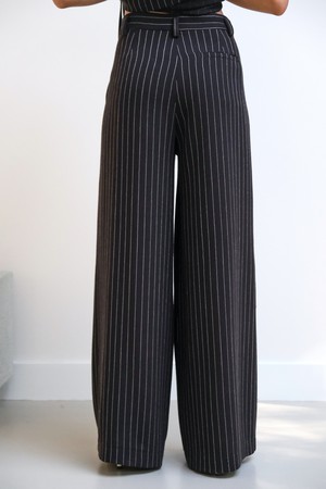 Broek Wijd | Wol Bruin from Sûr Atelier