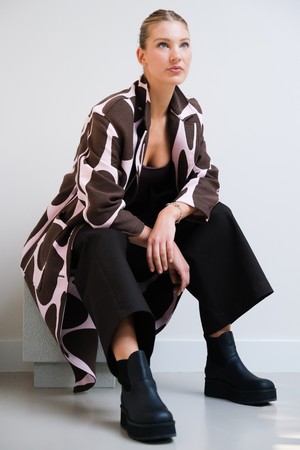 Lange Jas | Ingeweven jacquard from Sûr Atelier