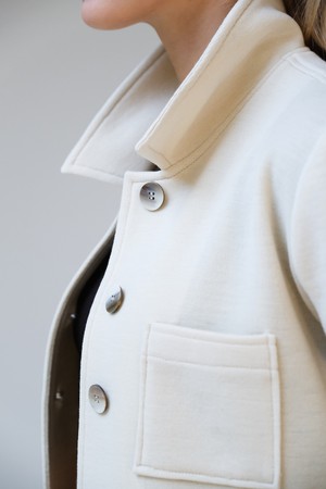 Warm Vestje | Wol Crème from Sûr Atelier