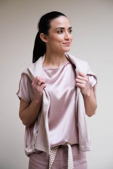 Corinne Top | Zijde Roze via Sûr Atelier