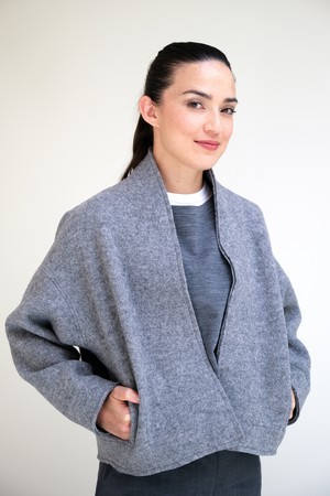 Kort Vestje | Wol Grijs from Sûr Atelier