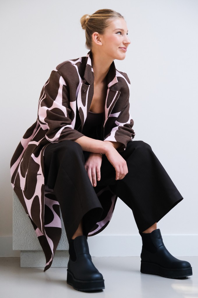 Lange Jas | Ingeweven jacquard from Sûr Atelier