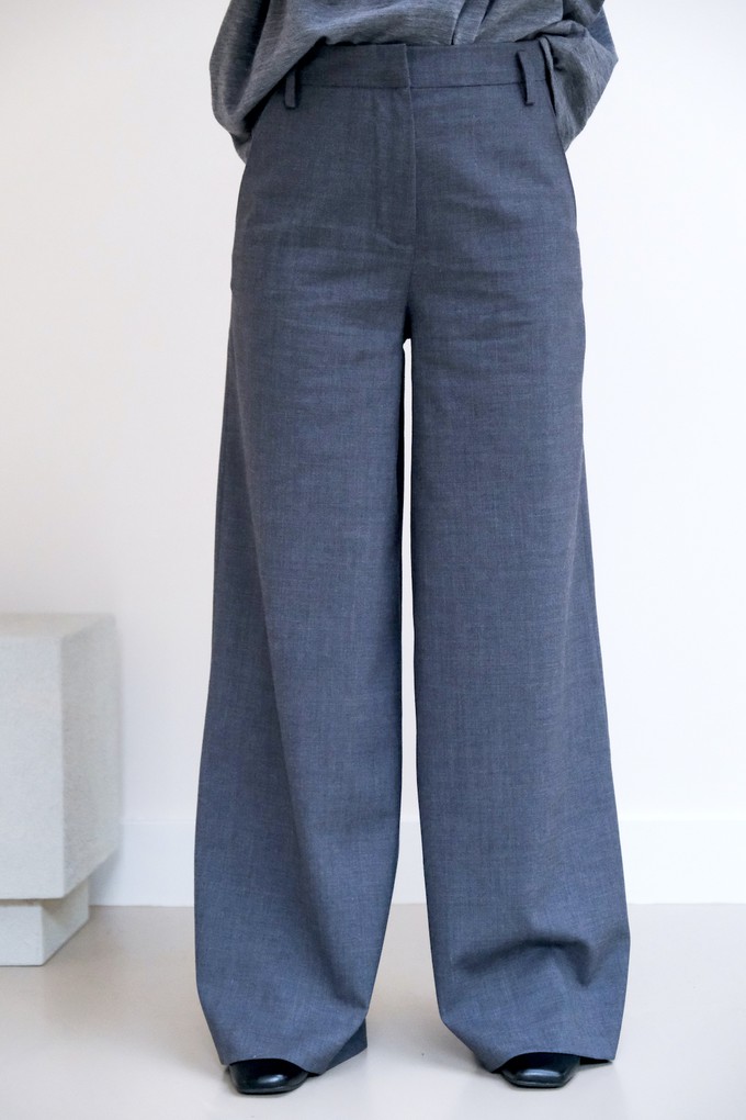 Broek Wijd | Wol Grijs from Sûr Atelier