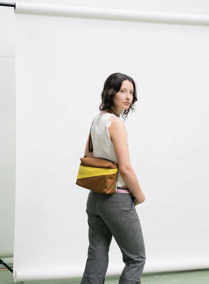 Susan Bijl | The New Bum Bag Hazel & TV Yellow Medium from The Blind Spot