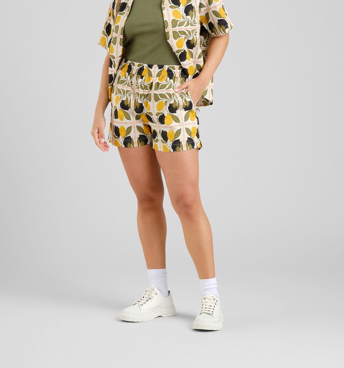 Shorts Aspudden Lemon Tiles Oat Wit from The Blind Spot