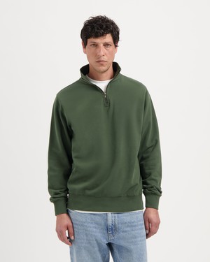 Kuyichi | Sweater Vince Zip Moss Green from The Blind Spot