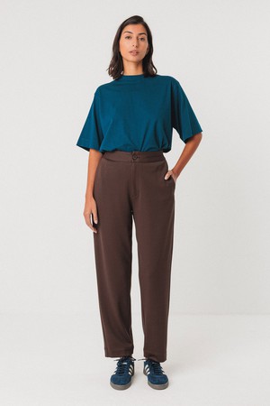 Broek Soraia Dark Brown from The Blind Spot Broek Soraia Dark Brown from The Blind Spot