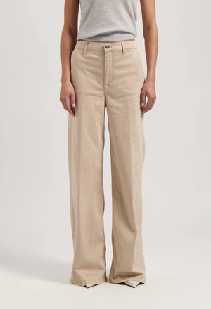 MUD Jeans | Chelsea Mid Loose | Sand from The Blind Spot
