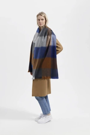 Alpaca Loca Sjaal Blocked Cobalt Blue, Camel, Naturals from The Blind Spot Alpaca Loca Sjaal Blocked Cobalt Blue, Camel, Naturals from The Blind Spot