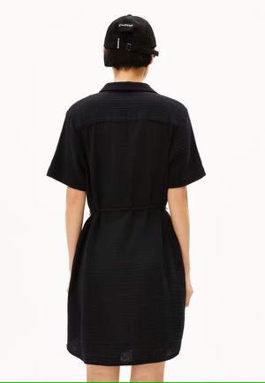 Jurk Mabelaa Mousseline Zwart from The Blind Spot