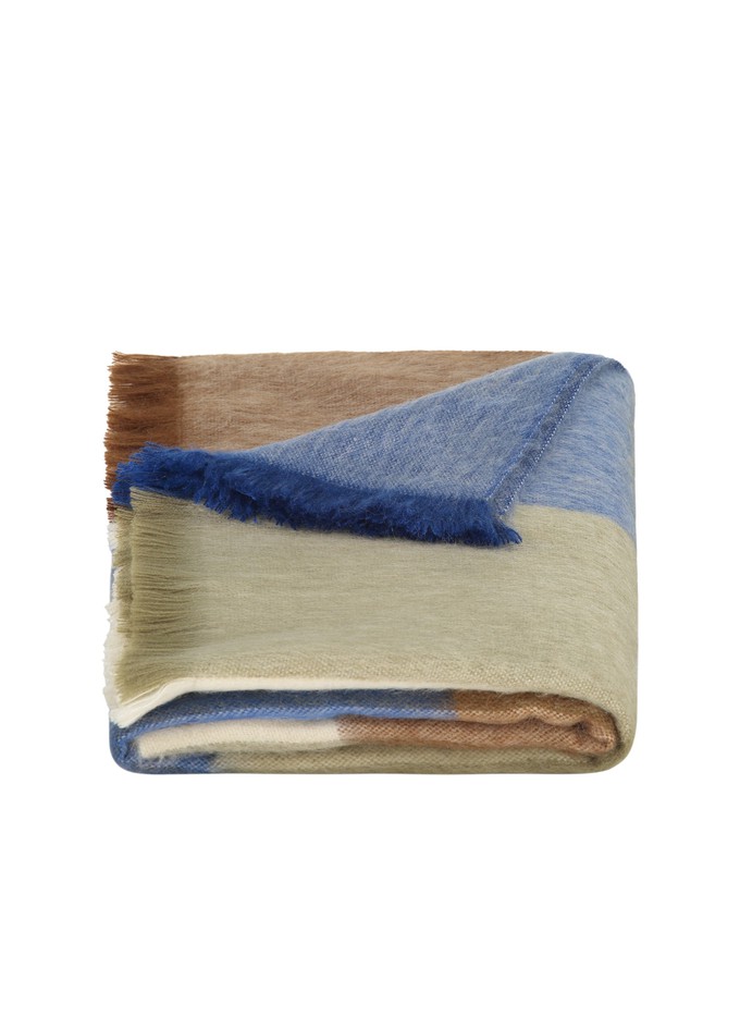 Alpaca Loca Sjaal Blocked Cobalt Blue, Camel, Naturals from The Blind Spot Alpaca Loca Sjaal Blocked Cobalt Blue, Camel, Naturals from The Blind Spot