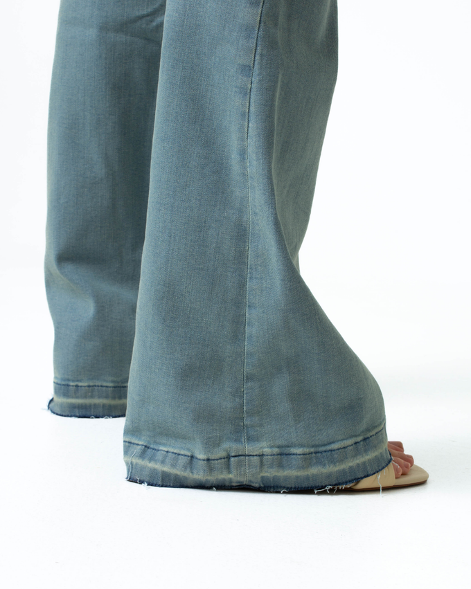 Kuyichi | Lisette Flare Overdye Ripped Hem from The Blind Spot
