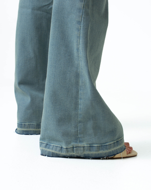 Kuyichi | Lisette Flare Overdye Ripped Hem from The Blind Spot