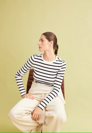 Top Maywaa Stripes Wit Zwart from The Blind Spot