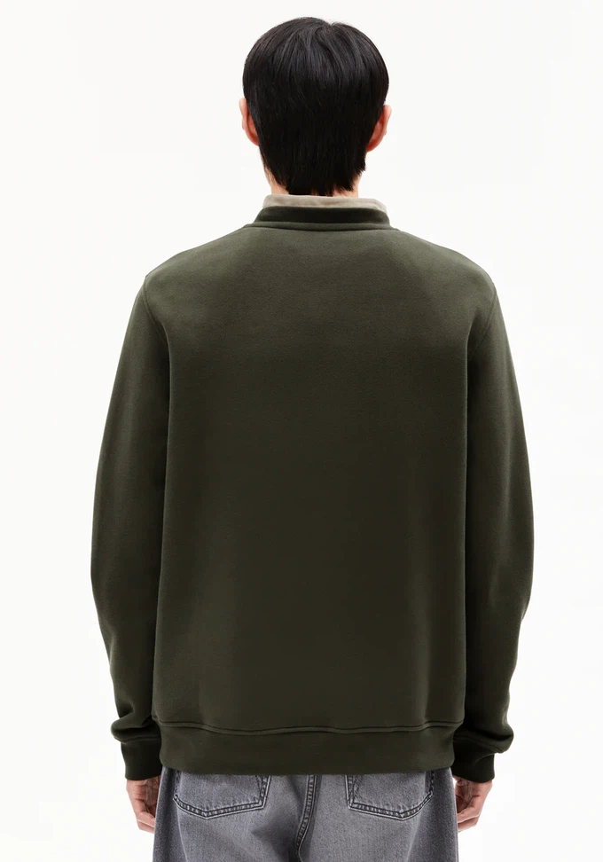 Armedangels Sweater Baaro Fleece Forest Pine from The Blind Spot Armedangels Sweater Baaro Fleece Forest Pine from The Blind Spot