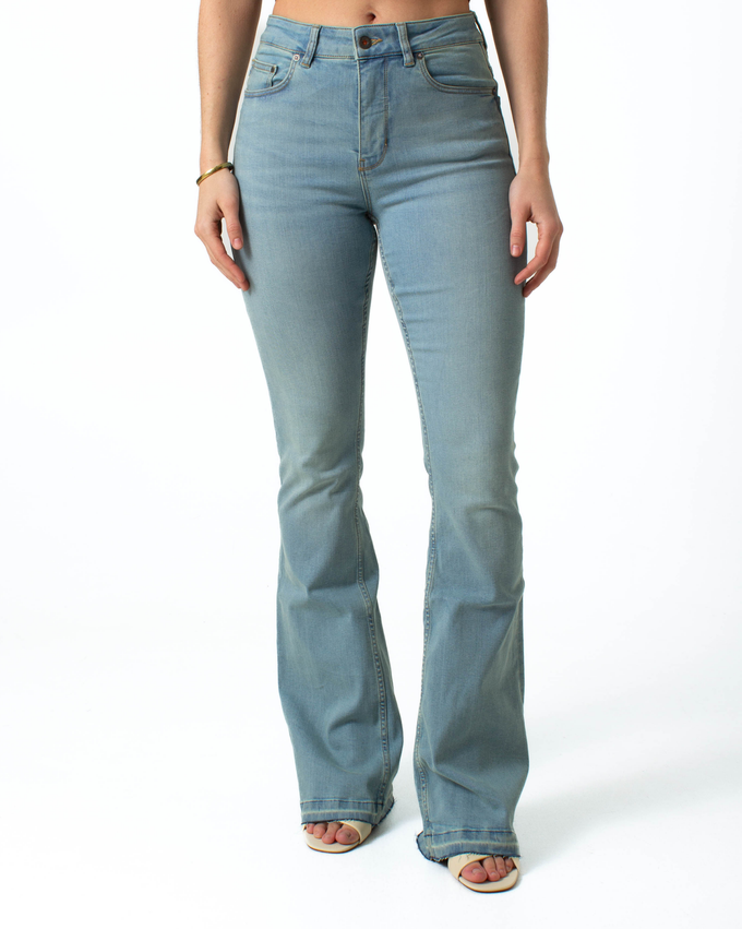 Kuyichi | Lisette Flare Overdye Ripped Hem from The Blind Spot